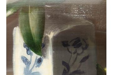 【真作】　渡辺三郎　「伊万里とわびすけ」　SM　絵画(油彩、油絵、花、花瓶、静物画、サイン入り、額装、外箱付)(R-082234)