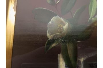【真作】　渡辺三郎　「伊万里とわびすけ」　SM　絵画(油彩、油絵、花、花瓶、静物画、サイン入り、額装、外箱付)(R-082234)