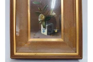 【真作】　渡辺三郎　「伊万里とわびすけ」　SM　絵画(油彩、油絵、花、花瓶、静物画、サイン入り、額装、外箱付)(R-082234)
