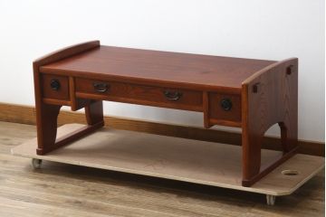 中古　美品　松本伝統　指物工芸家具　総欅(ケヤキ)材　漆塗り　落ち着いた雰囲気の上質な文机(両袖机、座机、ローテーブル、ワークデスク、在宅用、在宅ワーク用)(定価約30万円)(R-082251)
