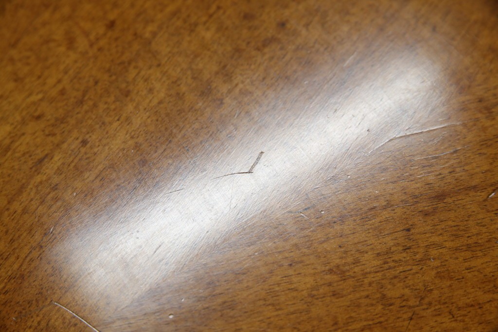 中古　美品　アメリカ高級家具メーカー　Jonathan Charles(ジョナサン　チャールズ)　アールヌーヴォーデザイン　アンティーク調　細部までこだわった作りのサイドテーブル型ドレッサー　定価約70万円　(R-082252)