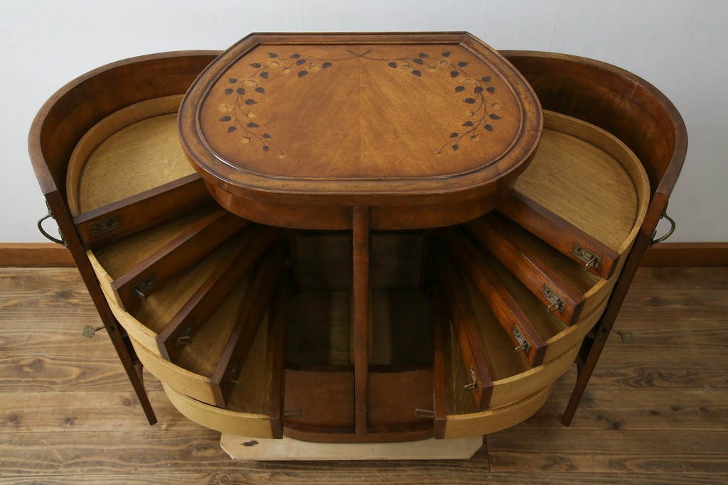 中古　美品　アメリカ高級家具メーカー　Jonathan Charles(ジョナサン　チャールズ)　アールヌーヴォーデザイン　アンティーク調　細部までこだわった作りのサイドテーブル型ドレッサー　定価約70万円　(R-082252)