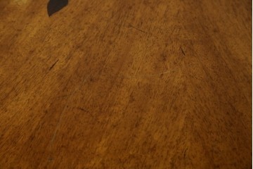 中古　美品　アメリカ高級家具メーカー　Jonathan Charles(ジョナサン　チャールズ)　アールヌーヴォーデザイン　アンティーク調　細部までこだわった作りのサイドテーブル型ドレッサー　定価約70万円　(R-082252)