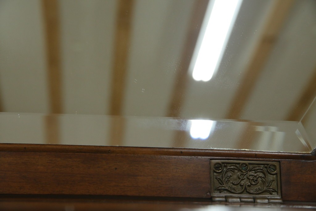 中古　美品　アメリカ高級家具メーカー　Jonathan Charles(ジョナサン　チャールズ)　アールヌーヴォーデザイン　アンティーク調　細部までこだわった作りのサイドテーブル型ドレッサー　定価約70万円　(R-082252)