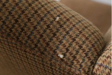 中古　希少!!　ラルフローレン(Ralph Lauren)　落ち着いた色味のチェック柄がおしゃれなウィングバックソファ(色褪せあり、ウイングバック、椅子、イス、アームチェア、イージーチェア、1P、一人掛け、1人掛けソファ)(R-082256)
