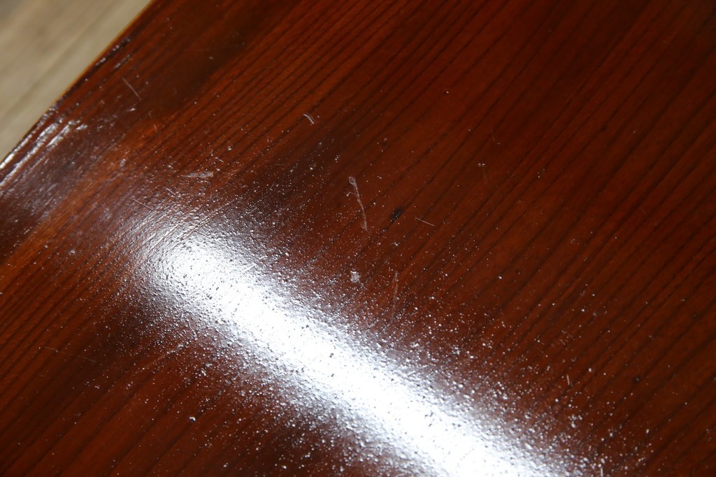 和製アンティーク　美品　総欅(ケヤキ)材　天板一枚板　漆塗り　懐かしさ漂うオーバル型ちゃぶ台　(R-082258)