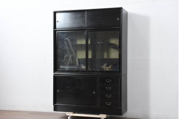 中古　超美品!!　輪島塗り　黒漆塗り　鮮やかな色合いの蒔絵入り茶箪笥(茶たんす、茶タンス、キャビネット、茶棚、飾り棚、収納棚、戸棚、店舗什器)(定価約200万円)(R-082276)