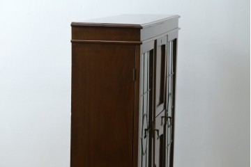 イギリスアンティーク　マホガニー材　可愛らしい脚が魅力のステンドグラス入りサイドバイサイドビューローブックケース　(R-082278)