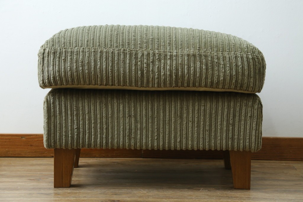 中古　美品!!　ACME Furniture(アクメファニチャー)　JETTY feather(ジェティ・フェザー)　肌触りの良いコーデュロイ生地のおしゃれなオットマン　定価約8万5千円　(R-082284)