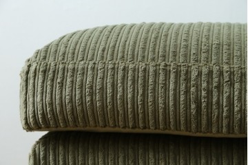 中古　美品!!　ACME Furniture(アクメファニチャー)　JETTY feather(ジェティ・フェザー)　肌触りの良いコーデュロイ生地のおしゃれなオットマン　定価約8万5千円　(R-082284)