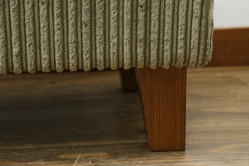 中古　美品!!　ACME Furniture(アクメファニチャー)　JETTY feather(ジェティ・フェザー)　肌触りの良いコーデュロイ生地のおしゃれなオットマン　定価約8万5千円　(R-082284)