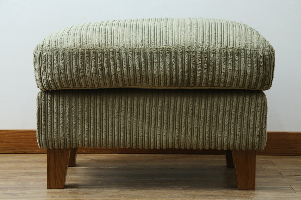 中古　美品!!　ACME Furniture(アクメファニチャー)　JETTY feather(ジェティ・フェザー)　肌触りの良いコーデュロイ生地のおしゃれなオットマン　定価約8万5千円　(R-082284)