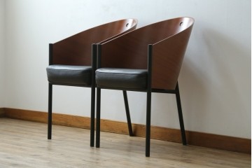 イタリアビンテージ　名作希少品!!　ドリアデ(Driade)　コステス(COSTES)　フィリップ・スタルク(Philippe Starck)デザイン　流線形のフォルムが美しいダイニングチェア2脚セット　(R-082288)