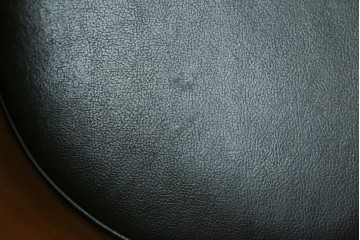 イタリアビンテージ　名作希少品!!　ドリアデ(Driade)　コステス(COSTES)　フィリップ・スタルク(Philippe Starck)デザイン　流線形のフォルムが美しいダイニングチェア2脚セット　(R-082288)