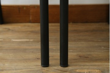 イタリアビンテージ　名作希少品!!　ドリアデ(Driade)　コステス(COSTES)　フィリップ・スタルク(Philippe Starck)デザイン　流線形のフォルムが美しいダイニングチェア2脚セット　(R-082288)