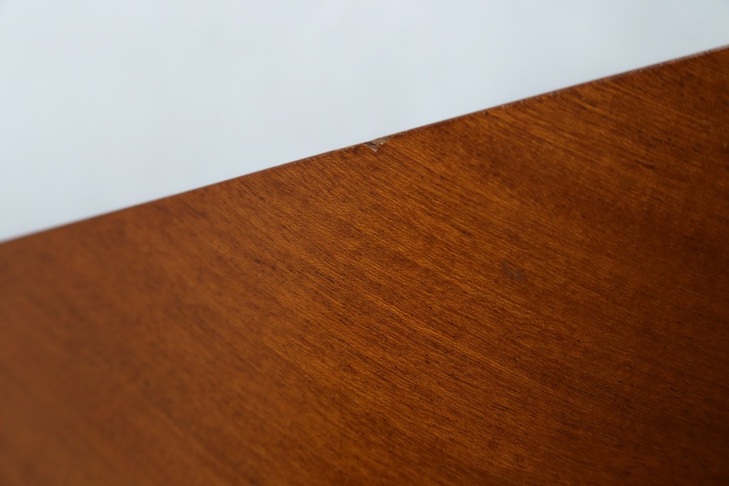 イタリアビンテージ　名作希少品!!　ドリアデ(Driade)　コステス(COSTES)　フィリップ・スタルク(Philippe Starck)デザイン　流線形のフォルムが美しいダイニングチェア2脚セット　(R-082288)