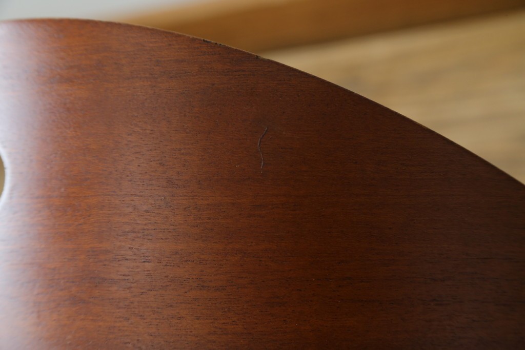 イタリアビンテージ　名作希少品!!　ドリアデ(Driade)　コステス(COSTES)　フィリップ・スタルク(Philippe Starck)デザイン　流線形のフォルムが美しいダイニングチェア2脚セット　(R-082288)