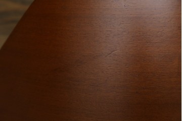 イタリアビンテージ　名作希少品!!　ドリアデ(Driade)　コステス(COSTES)　フィリップ・スタルク(Philippe Starck)デザイン　流線形のフォルムが美しいダイニングチェア2脚セット　(R-082288)