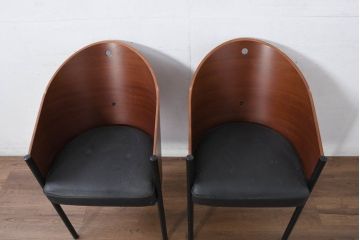 イタリアビンテージ　名作希少品!!　ドリアデ(Driade)　コステス(COSTES)　フィリップ・スタルク(Philippe Starck)デザイン　流線形のフォルムが美しいダイニングチェア2脚セット(椅子、イス、ヴィンテージ、バラ売り可能)(R-082288)