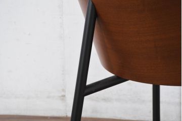 イタリアビンテージ　名作希少品!!　ドリアデ(Driade)　コステス(COSTES)　フィリップ・スタルク(Philippe Starck)デザイン　流線形のフォルムが美しいダイニングチェア2脚セット(椅子、イス、ヴィンテージ、バラ売り可能)(R-082288)