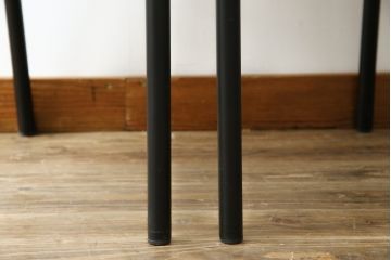 イタリアビンテージ　名作希少品!!　ドリアデ(Driade)　コステス(COSTES)　フィリップ・スタルク(Philippe Starck)デザイン　流線形のフォルムが美しいダイニングチェア2脚セット(椅子、イス、ヴィンテージ、バラ売り可能)(R-082289)