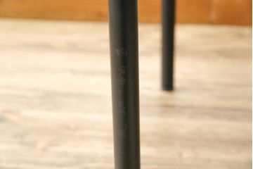 イタリアビンテージ　名作希少品!!　ドリアデ(Driade)　コステス(COSTES)　フィリップ・スタルク(Philippe Starck)デザイン　流線形のフォルムが美しいダイニングチェア2脚セット(椅子、イス、ヴィンテージ、バラ売り可能)(R-082289)