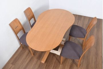 中古　美品　飛騨高山　家具ブランド　シラカワ(shirakawa)　RAPT(ラプト)シリーズ　オーク材　温かみを感じるデザインが魅力のダイニングチェア4脚セット(アームレスチェア、椅子、イス)(定価4脚で約20万円)(R-082291)