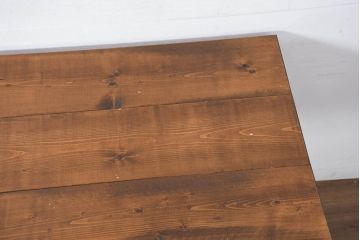 中古　美品　パイン材　ACME Furniture(アクメ ファニチャー)　木のぬくもりを感じる天板とすっきりとした脚が素敵なダイニングテーブル(4人掛け、食卓、作業台)(R-082294)