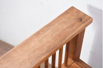 中古　JOHN KELLY(ジョン・ケリー)　ブラックチェリー材　北欧スタイルの空間づくりに活躍するデイベッド(ソファベッド、ベンチ、エキストラベッド、板座)(定価約45万円)(R-082295)