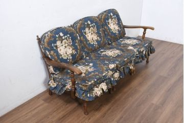 中古　飛騨産業　キツツキ　穂高シリーズ　美しい花柄が際立つ3人掛けソファ(3P、三人掛け、リビングチェア、トリプルソファ、アームソファ)(定価約40万円)(R-082296)