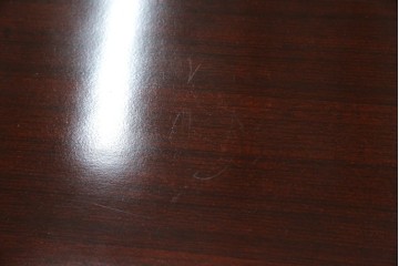 アジアンビンテージ　美しい螺鈿細工入り!!　透かし彫りが見事な座卓(ローテーブル、センターテーブル、リビングテーブル)(R-082299)