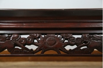 アジアンビンテージ　美しい螺鈿細工入り!!　透かし彫りが見事な座卓(ローテーブル、センターテーブル、リビングテーブル)(R-082299)