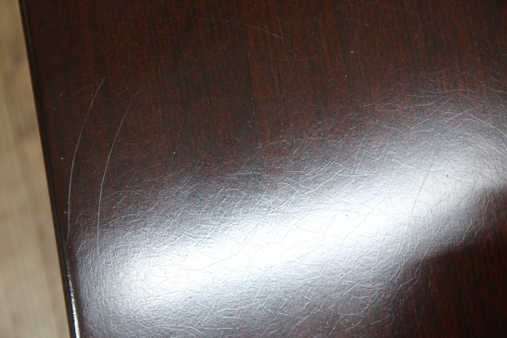 アジアンビンテージ　美しい螺鈿細工入り!!　透かし彫りが見事な座卓(ローテーブル、センターテーブル、リビングテーブル)(R-082299)