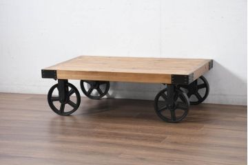 中古　品切れで入手困難品　tohma(東馬)　UP291 PULLEY2 CT BK　トロリーテーブル　インダストリアルスタイルの空間づくりに活躍する車輪付きローテーブル(センターテーブル、リビングテーブル)(R-082300)