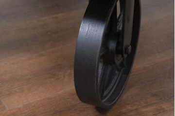 中古　品切れで入手困難品　tohma(東馬)　UP291 PULLEY2 CT BK　トロリーテーブル　インダストリアルスタイルの空間づくりに活躍する車輪付きローテーブル(センターテーブル、リビングテーブル)(R-082300)