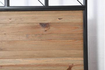 中古　UP TOWN FURNITURE(アップ タウン ファニチャー)　WORC(ウォルク)　インダストリアル　ガラス入り　ヴィンテージ感溢れるキャスター付きパーテーション2台セット(衝立て、ついたて、衝い立て、仕切り、間仕切り、店舗什器)(定価2台で約174000円)(R-082307)