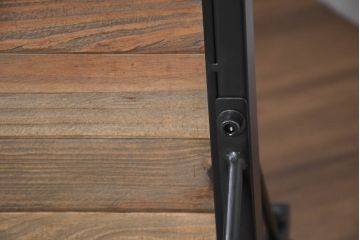 中古　UP TOWN FURNITURE(アップ タウン ファニチャー)　WORC(ウォルク)　インダストリアル　ガラス入り　ヴィンテージ感溢れるキャスター付きパーテーション2台セット(衝立て、ついたて、衝い立て、仕切り、間仕切り、店舗什器)(定価2台で約174000円)(R-082307)