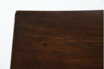 中古　希少な廃番品　久和屋　SCANDECK(スカンディック)シリーズ　オーク材の杢目が美しい重厚な一人掛けソファ2脚セット(アームチェア、ローチェア、リビングチェア、板座チェア、ダイニングチェア、イス、椅子、バラ売り可能)(R-082308)