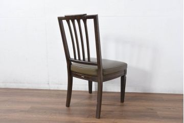 中古　カリモク家具(karimoku)　domani(ドマーニ)　QUEENS LIFE(クイーンズライフ)　洗練されたデザインが魅力のダイニングチェア4脚セット(椅子、イス、バラ売り可能)(定価4脚で約37万円)(R-082309)