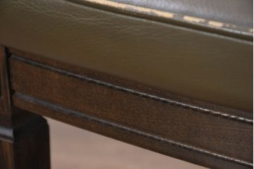 中古　カリモク家具(karimoku)　domani(ドマーニ)　QUEENS LIFE(クイーンズライフ)　洗練されたデザインが魅力のダイニングチェア4脚セット(椅子、イス、バラ売り可能)(定価4脚で約37万円)(R-082309)