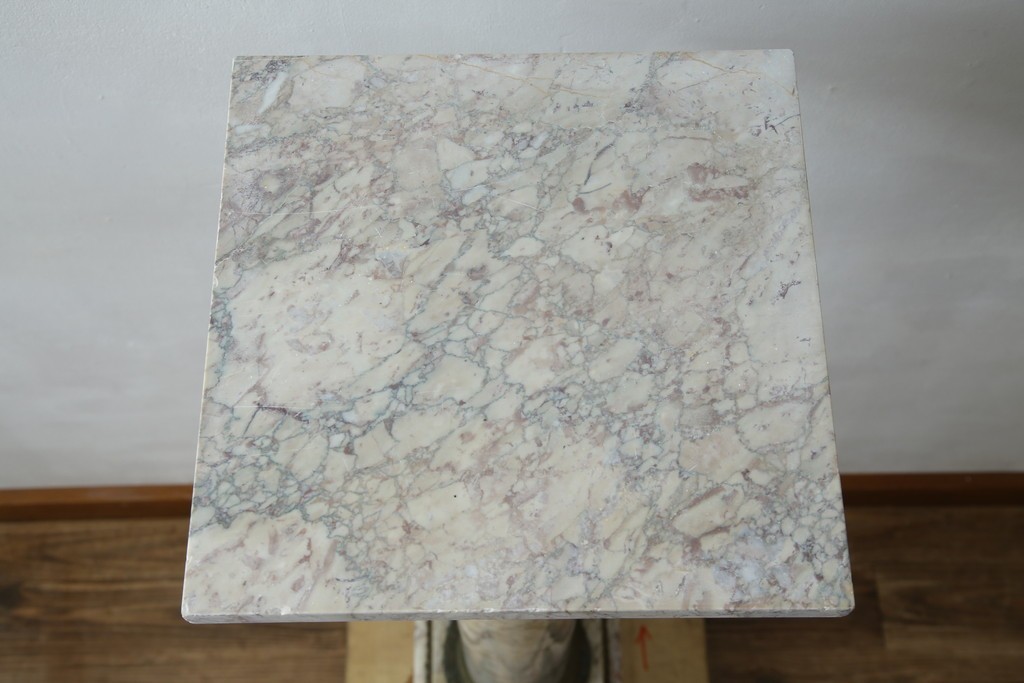 イタリアアンティーク　最高級!!　上質な真鍮(しんちゅう)飾りと大理石の豪華な回転式飾り台　(R-082313)