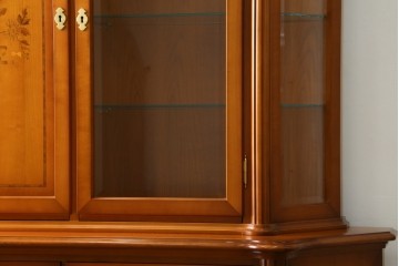 中古　超美品　ドイツ　最高級家具メーカー　WARRINGS(ウォーリングス)社　高級感のある象嵌入りキャビネット　定価約600万円　(R-082314)