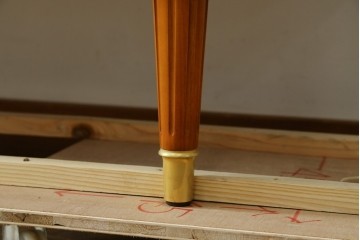 中古　超美品　ドイツ　最高級家具メーカー　WARRINGS(ウォーリングス)社　高級感のある象嵌入りキャビネット　定価約600万円　(R-082314)