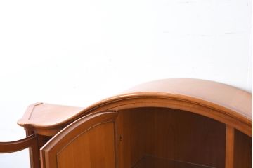 中古　超美品　ドイツ　最高級家具メーカー　WARRINGS(ウォーリングス)社　高級感のある象嵌入りキャビネット(収納棚、戸棚、食器棚、カップボード、飾り棚、コレクションケース、ディスプレイケース、店舗什器)(定価約600万円)(R-082314)