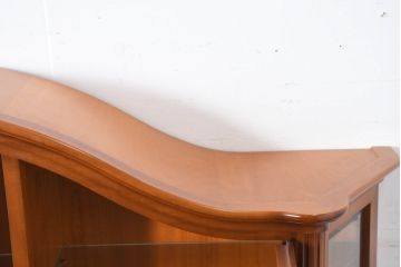 中古　超美品　ドイツ　最高級家具メーカー　WARRINGS(ウォーリングス)社　高級感のある象嵌入りキャビネット(収納棚、戸棚、食器棚、カップボード、飾り棚、コレクションケース、ディスプレイケース、店舗什器)(定価約600万円)(R-082314)