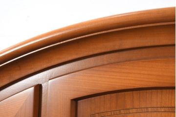中古　超美品　ドイツ　最高級家具メーカー　WARRINGS(ウォーリングス)社　高級感のある象嵌入りキャビネット(収納棚、戸棚、食器棚、カップボード、飾り棚、コレクションケース、ディスプレイケース、店舗什器)(定価約600万円)(R-082314)