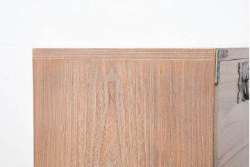 中古　民芸家具　紀州　伝統工芸士　岡本国昭作　渋い色合いと存在感のある金具が魅力の総桐箪笥(総桐たんす、収納箪笥、衣装箪笥、和タンス、引き出し、サイドチェスト)(R-082315)