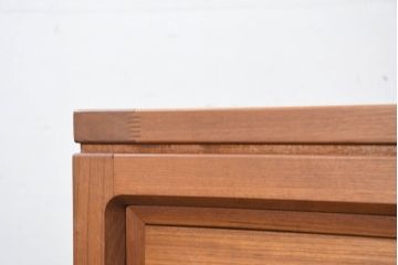 和製ビンテージ　北欧デザイン　高級家具ブランド　日田工芸　maxim(マキシム)シリーズ　チーク材　木の温かみと機能性を兼ねた両袖机(ニーホールデスク、作業台、ワークテーブル、ワークデスク、在宅ワーク、在宅用、ヴィンテージ)(R-082323)