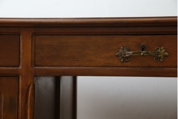 海外アンティーク　チーク材　レザートップ　両面使い　繊細な彫刻が美しいパートナーデスク(両袖机、作業台、ワークテーブル、ワークデスク、在宅ワーク、在宅用)(R-082324)