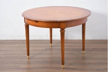 中古　超美品　ドイツ　最高級家具メーカー　WARRINGS(ウォーリングス)社　気品を感じる佇まいが素敵なエクステンションテーブル(ダイニングテーブル、丸テーブル、食卓、4人掛け、6人掛け、オーバル型)(定価約220万円)(R-082325)